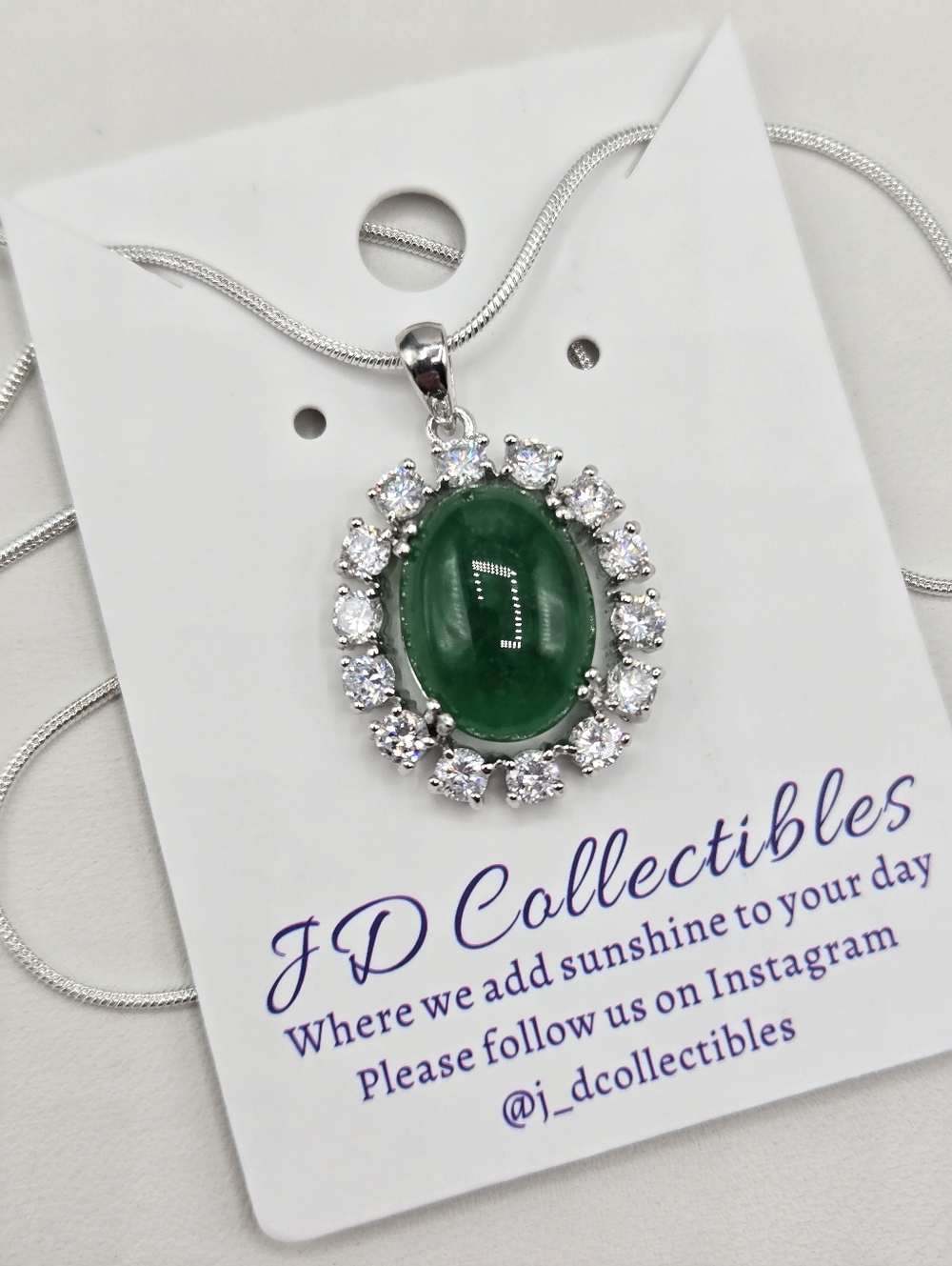 Swarovski Crystal Elements Silver Statement Necklace Green Halo 20 inch Prom